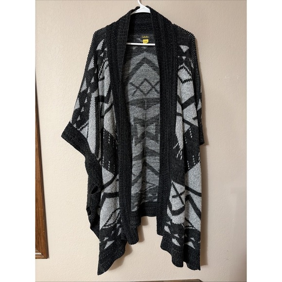 Cabela's Sweaters - Cabela's Aztec, Tribal, Boho, Blanket Sweater. Poncho Style. One Size Fits All